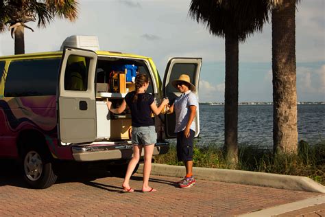 campervan rental miami  A traditional motorhome with the self-contained features you expect