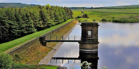 campsites near penistone 9 miles) A family-run farm campsite in the Pennines, surrounded by beautiful scenery and fantastic cycling and walking