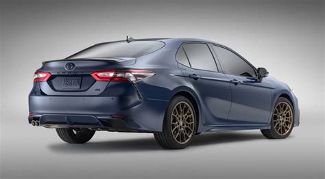 2024 camry se. Edmunds Insurance Estimator. View detailed gas mileage data for the 2024 Toyota Camry Hybrid. Use our handy tool to get estimated annual fuel costs based on your driving habits. 