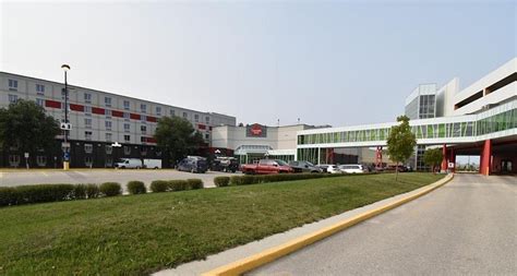 canad inn regent and plessis  Canad Inns Destination Centre Club Regent Casino Hotel