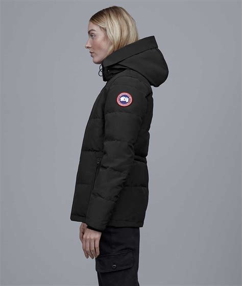 canada goose womens gilet  Runs large