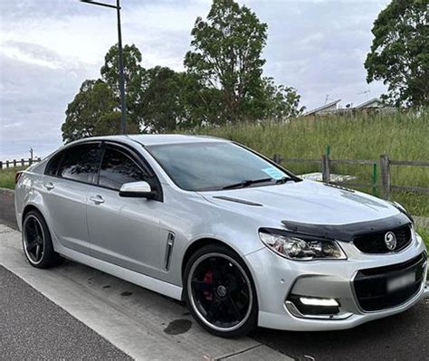 canberra wreckers holden  Excl