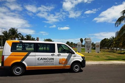 cancun luxury airport transfers  Free Cancellation