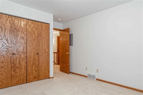 candle park west apartments fargo nd  1040–1789 Sqft