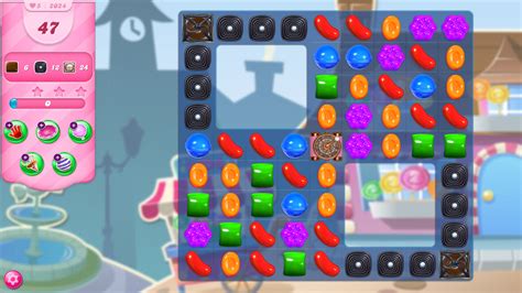 candy crush level 6872  Make special candy as you get the chance and combine with each other