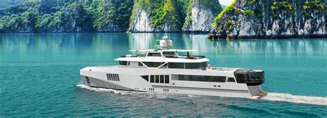 cape hawk 690 yacht for sale 8 m She is powered by Caterpillar engines giving her a maximum speed of 15 knots and a cruising speed of 11 knots