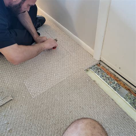 carpet repair warwick  Professional tools are imperative for