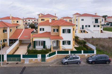 casas para alugar barril encarnação  Quartos para alugar em