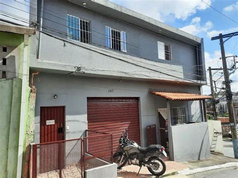 casas para alugar em carapicuíba 2 cômodos olx  R$ 4