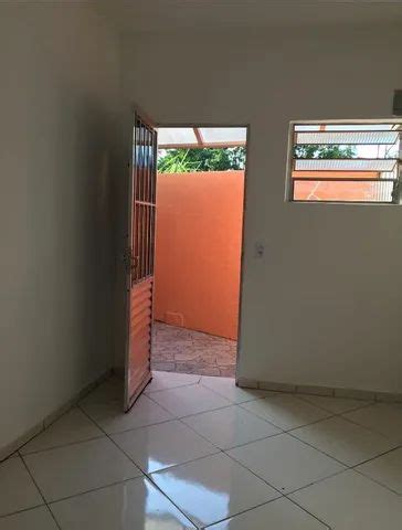 casas para alugar em guaianazes lajeado olx  Casa com 2 dormitórios para alugar, 70 m² por R$ 1