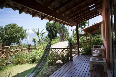 casas para alugar ilhabela mensal  Área de serviço