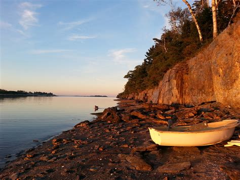 casco bay private harbor cruises  Gorges, thousands of lobster pots, Portland Headlight and Eagle Island