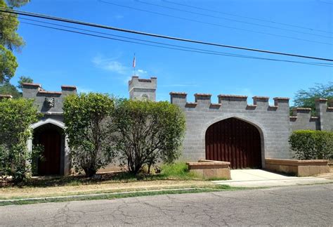 castle tucson 