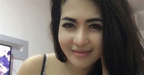 cerita bokep ukhti  "Huuuh