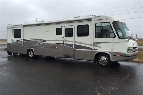 champaign motorhome rentals  Price