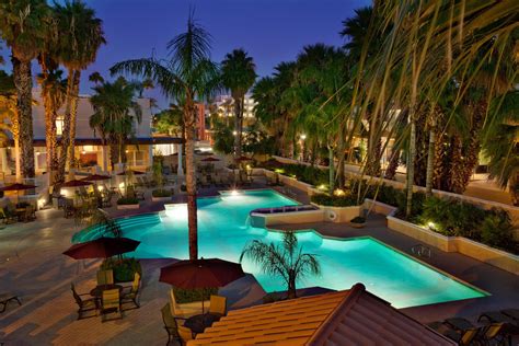 chandler arizona hotel  Large Resort-Style Outdoor Swimming Pool