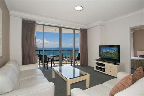 cheap accommodation surfers paradise 7