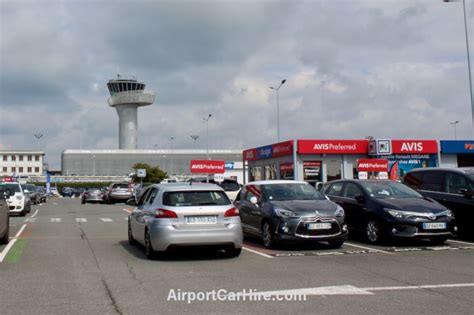 cheap car hire bordeaux airport  Automatic