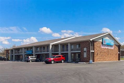 cheap motels in youngstown ohio  Oct 24 - Oct 25