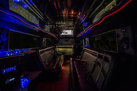 cheap party bus baton rouge  Buses from Jackson, MS to Baton Rouge, LA cover the 140 miles (225 km) long trip