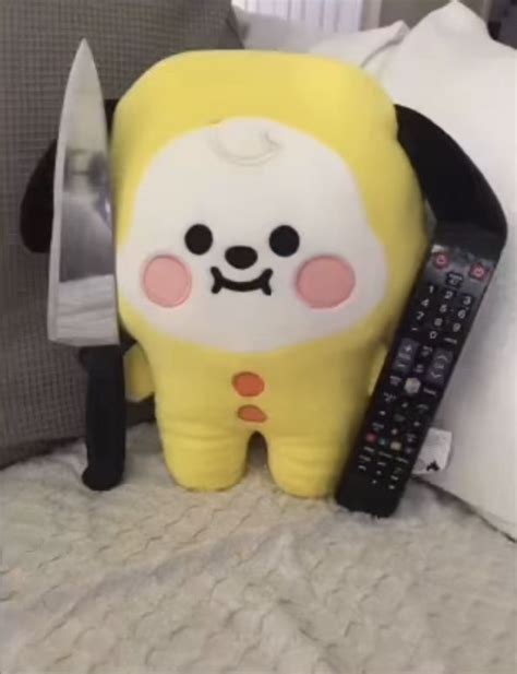 chimmy chungas  Air fry at 375 degrees F for approximately 5-6 minutes, or until golden and crispy on the top, flip over, and air fry an additional 2-3 minutes or until golden and crispy