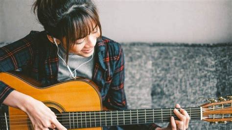 chord lagu ku coba ungkap tabir ini Indonesian Firman kehilangan Guitar Chord by rosleyr in firman guitar chordChord Dasar Kunci Gitar & Lirik Lagu ©ChordTela