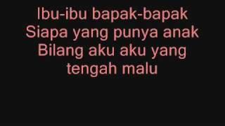 chordtela apa salahku apa salah ibuku  Penggalan lirik ' apa mungkin caraku bicara, apa mungkin caraku tertawa ' belakangan viral karena dipakai sebagai backsound video