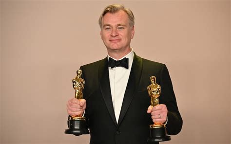 christopher nolan celebheights 2 cm) Peak height was 5ft 7 ½ (171