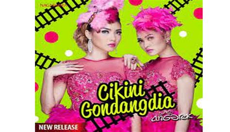 cikini ke gondangdia lirik Kini, terlahirlah single ketiga yang akan kembali dibawakan oleh Duo Anggrek dengan judul “ Cikini- Gondangdia” ciptaan Yogi, Lagu ini bercerita tentang seorang wanita yang