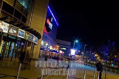 cinema parrs wood  0