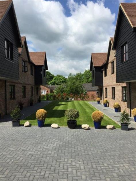 clocktower lodge hoddesdon  We show 60 Hotels and B&B's our cheapest rate in Hoddesdon is from £13 per night, up to 70% off hotel room rates on Hotels & BB's