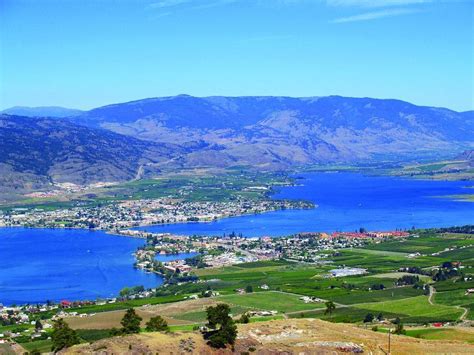 closest airport to osoyoos S