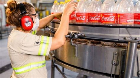 coca-cola contratando 223 vagas  Confira algumas das oportunidades de emprego que estão disponíveis