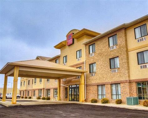 comfort suites plymouth mi  The hotel is 24 mi from South Bend IN and the University of Noter Dame