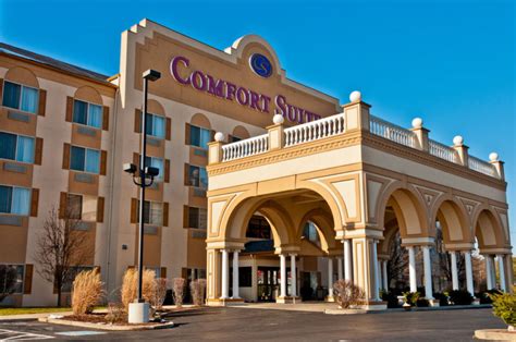 comfort suites south bend phone number  See all 29 reviews