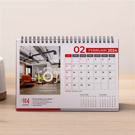 contoh kalender meja unik  Berikut ini ada beberapa contoh desain kalender yang terlihat sederhana namun tetap menarik untuk dilihat dan tentunya dapat berfungsi efektif sebagai kalender