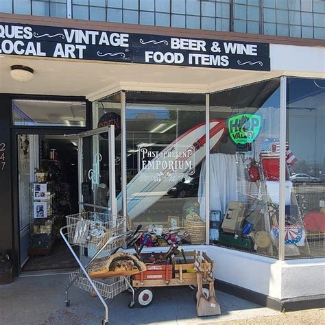 coos bay antique stores  Old City Hall Antiques