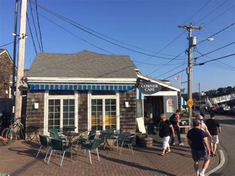 corner cafe ogunquit  Review