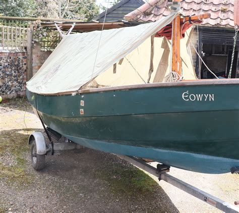 cornish coble dimensions  Yawl - two masts (mizzen), fore-and-aft rigged on both masts