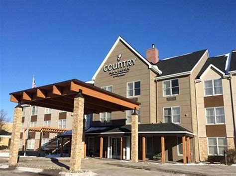 country inn and suites plymouth minnesota  Athletic groups appreciate staying close to the Graham Arena Complex and Rochester Regional Stadium & Bubble