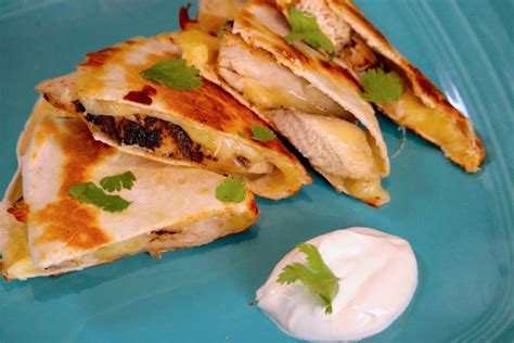 coyote grill chicken quesadilla  1