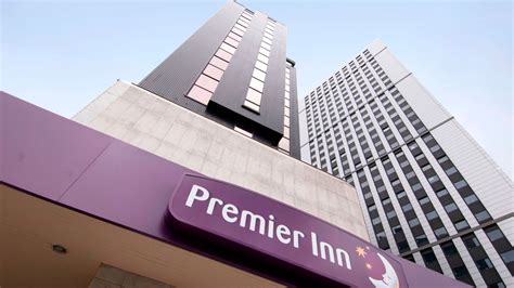crooked lum premier inn Premier Inn Limited is a British limited service hotel chain and the UK's largest hotel brand, with more than 72,000 rooms and 800 hotels