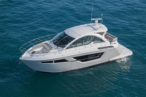 cruisers yachts 50 cantius price  46 Cantius