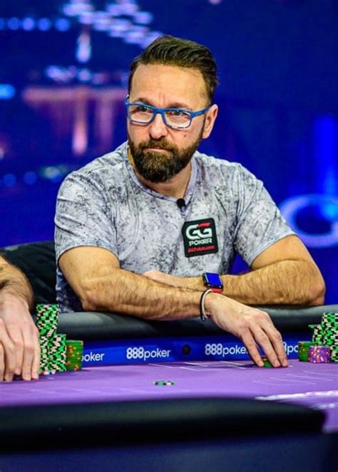 daniel negreanu height Poker winnings have been the primary source of Negreanu’s wealth, mostly poker tournaments and high-stakes cash games