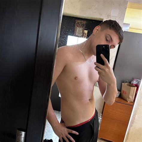 daniii45_ ⁣ Via: Ty lee (Tiktok) 