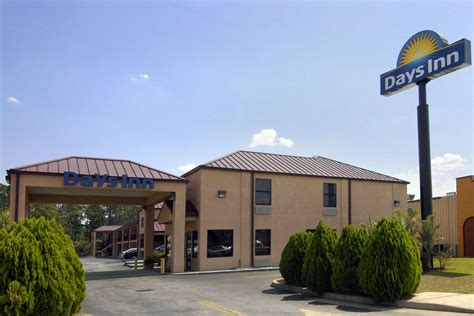 days inn bainbridge georgia Where to stay near Decatur County Industrial Air Park Airport (BGE) /10 (70 reviews) Days Inn by Wyndham Donalsonville