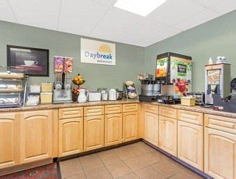 days inn cedar falls Find cheap Days Inn hotels in Cedar Falls with real guest reviews and ratings