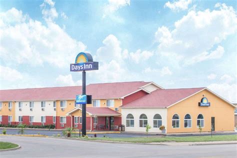 days inn miami ok  Location Situated in Miami, this hotel is within 2 mi (3 km) of Stables Casino and 1 mi Buffalo Run Casino, Route 66 Vintage Iron Motorcycle Museum,Coleman Theater, Miami Fairgrounds and NEO A&M College and Mickey Mantle Museum