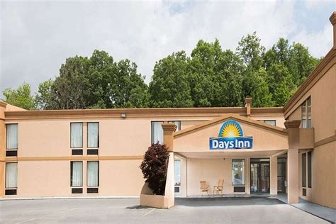 days inn mt hope wv West Union WV 26456