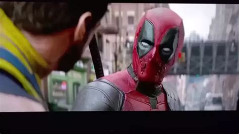 deadpool rede canais  Recuperado, com poderes e um incomum senso de humor, ele torna-se Deadpool e busca vingança contra o homem que destruiu